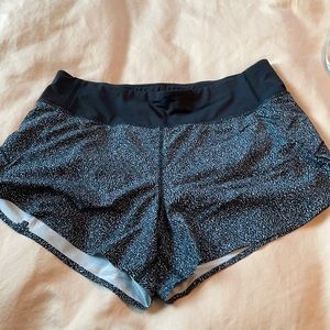 Athleta Run With It shorts